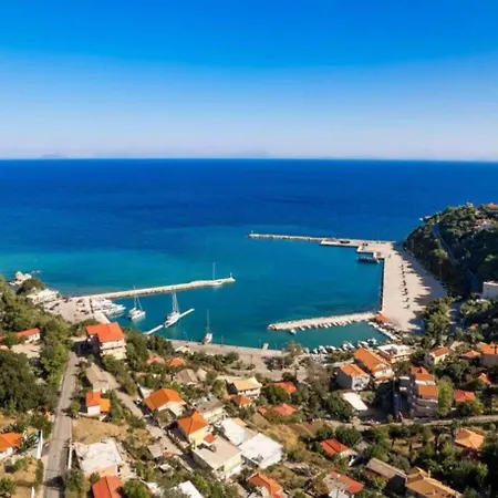 Daisy Maisonette Apartmán *